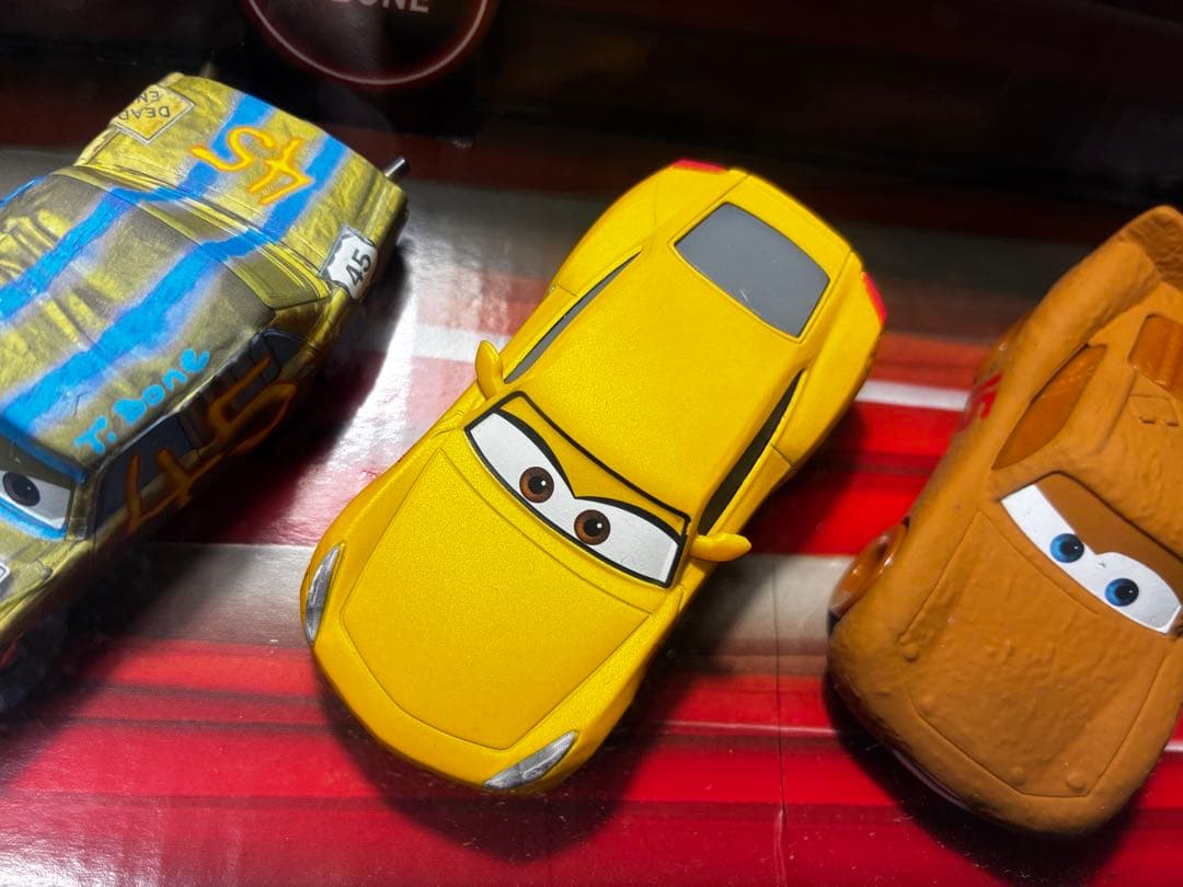 T-born ティーボーン　マックィーン　マックイーン　カーズ ミニカー