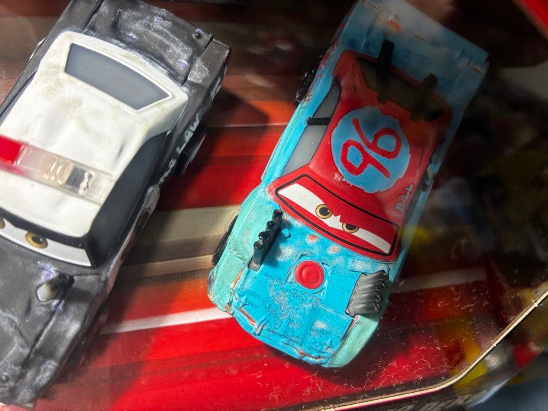 T-born ティーボーン　マックィーン　マックイーン　カーズ ミニカー