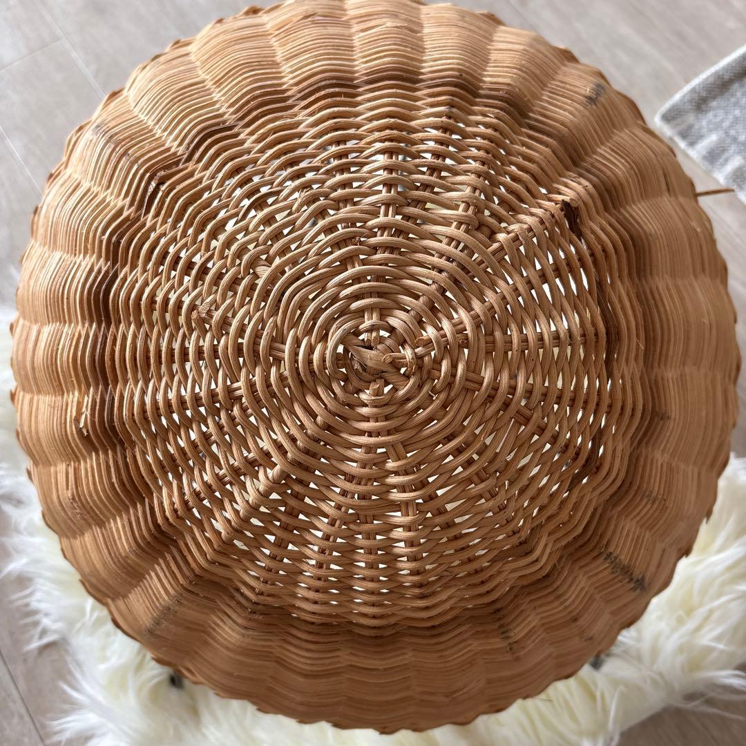 オルネドフォイユ　オルネコ アイアンレッグランタンチェア