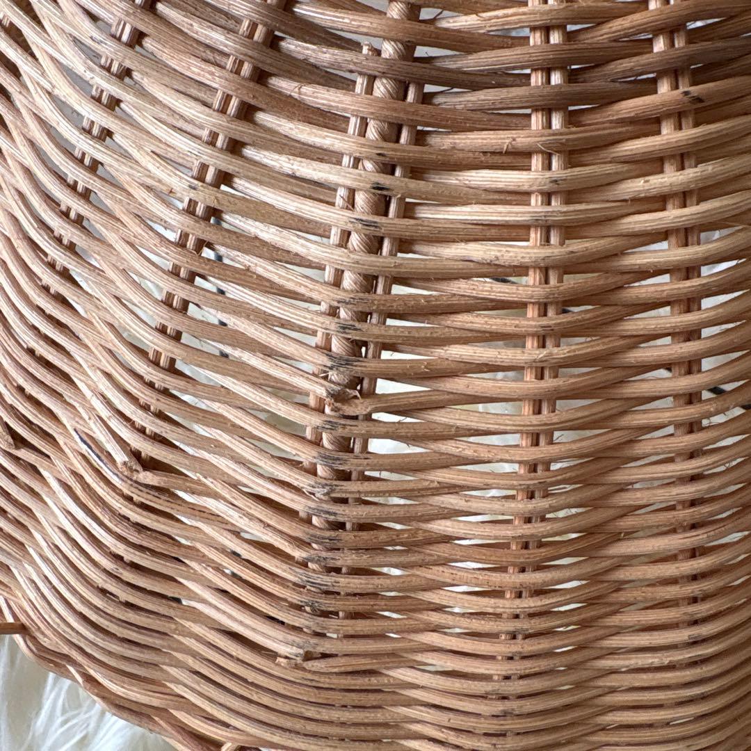 オルネドフォイユ　オルネコ アイアンレッグランタンチェア