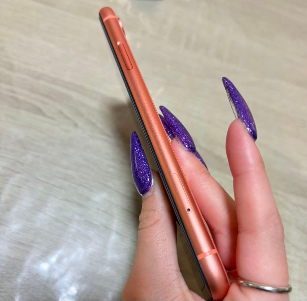 SiMフリー iPhone XR 64gb 付属品無し