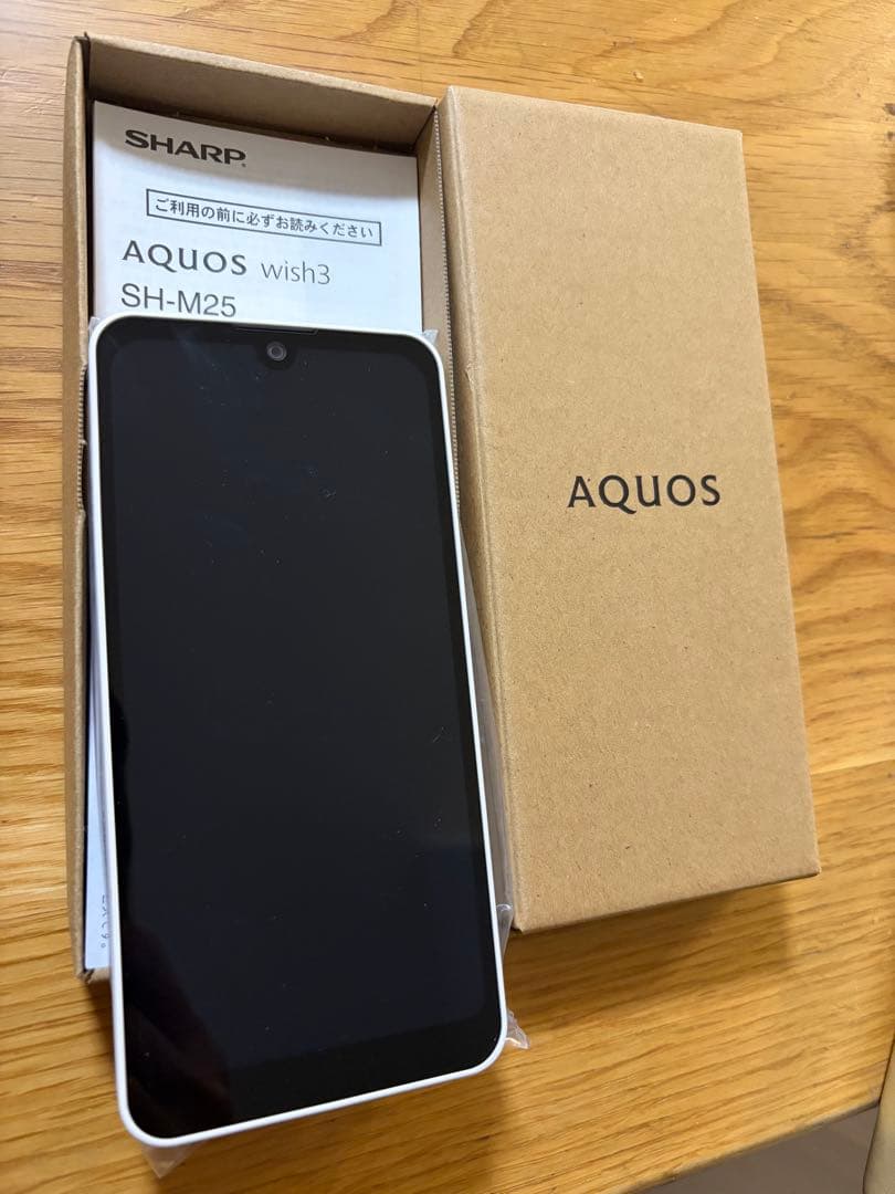 ✴︎新品未使用✴︎AQUOS wish3 SH-M25 ホワイト 本体SIMフリー