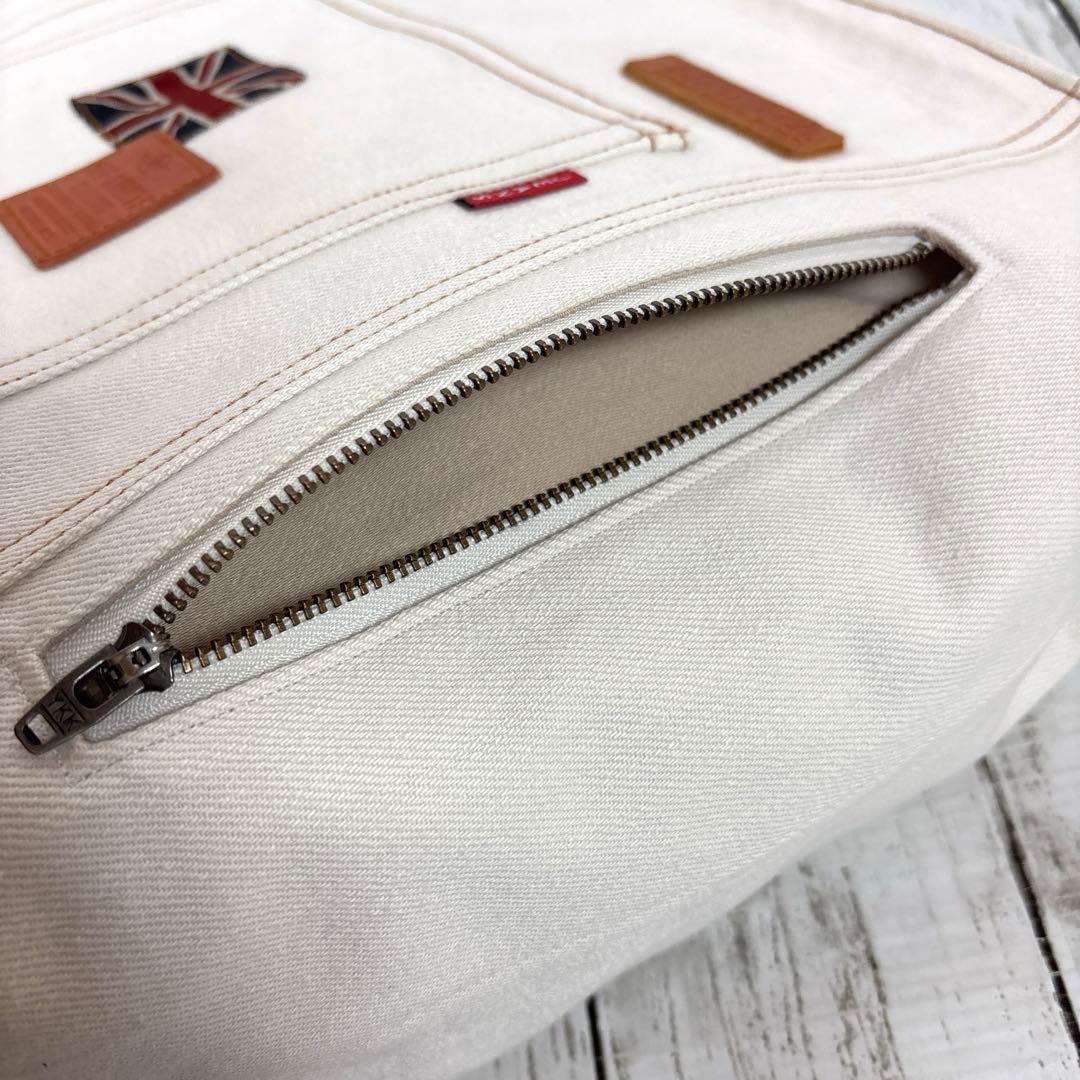 デニムリメイクワンハンドルバック　ショルダーバッグ　❤️ホワイトデニム