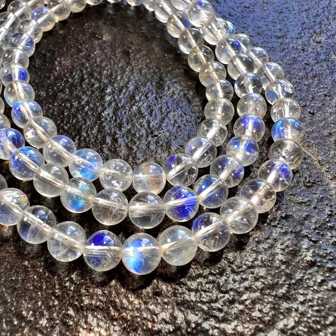 高品質　ムーンストーン3連ブレスレット　透明感あり　1