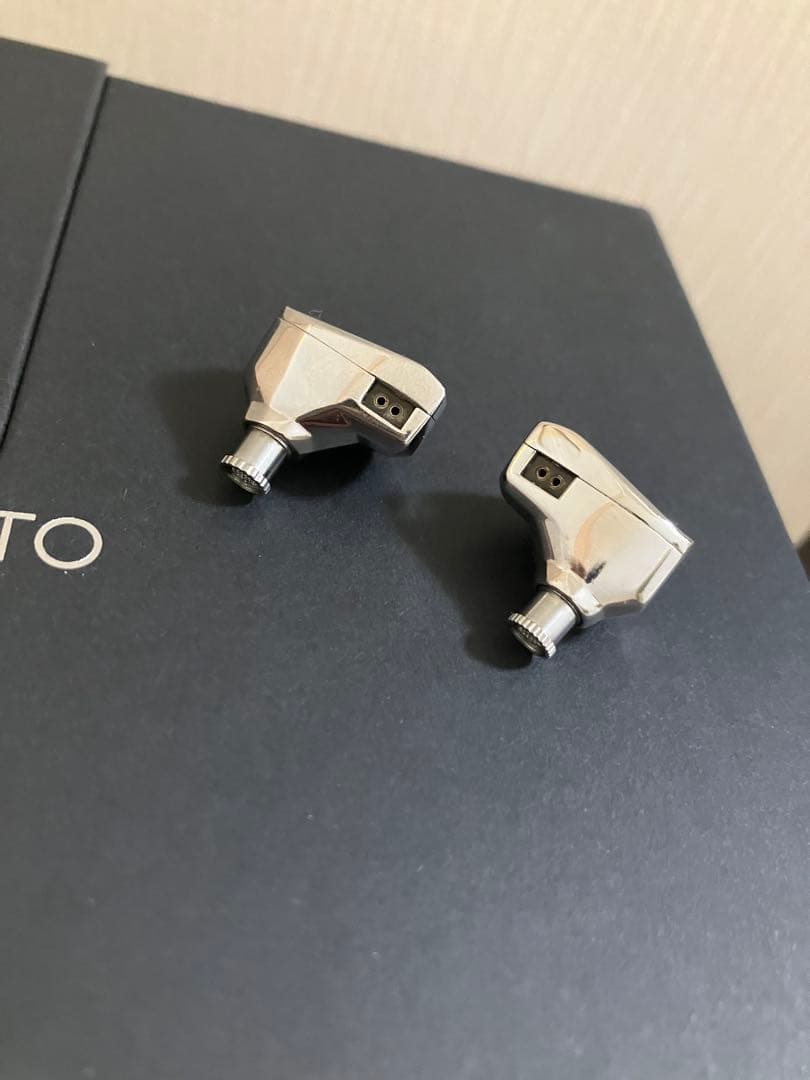 水月雨 Moondrop KATO