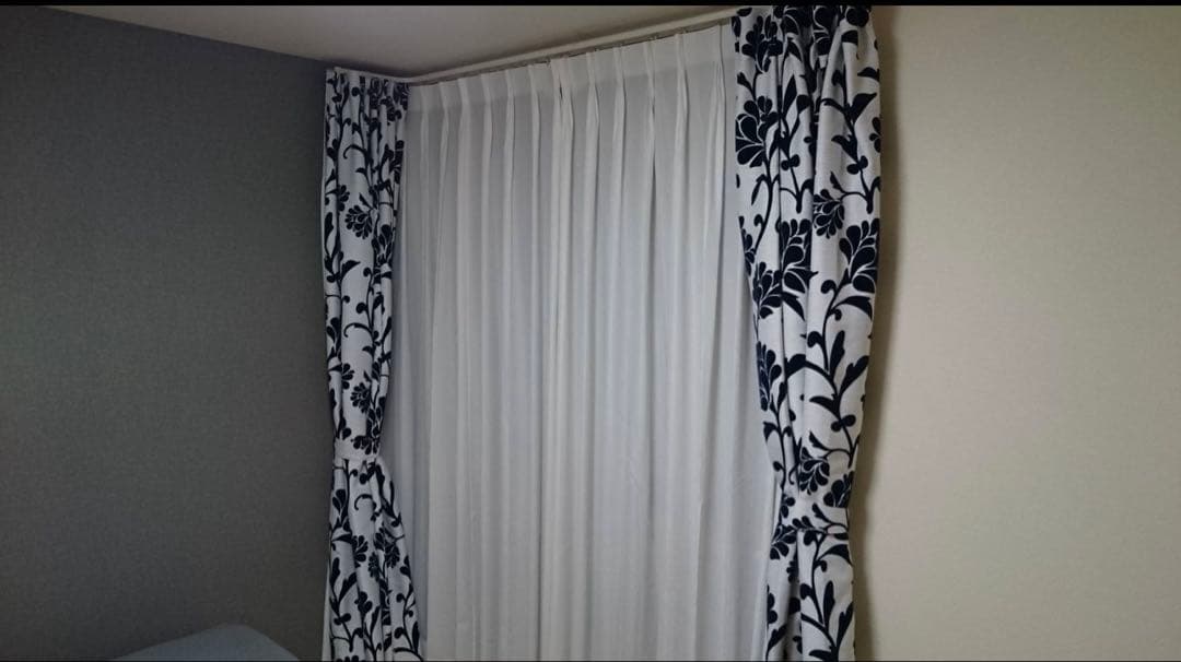 超美品　遮光2級オーダーカーテン センチュリーネイビー廃盤モデルレースセット防炎