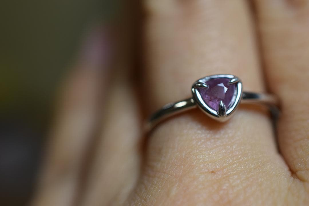 RG10-174 シルバー 非加熱 京藤色 スピネル リング ミャンマー産 指輪