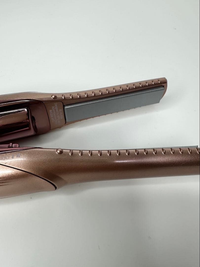 リファ　ローズゴールド ストレートヘアアイロン