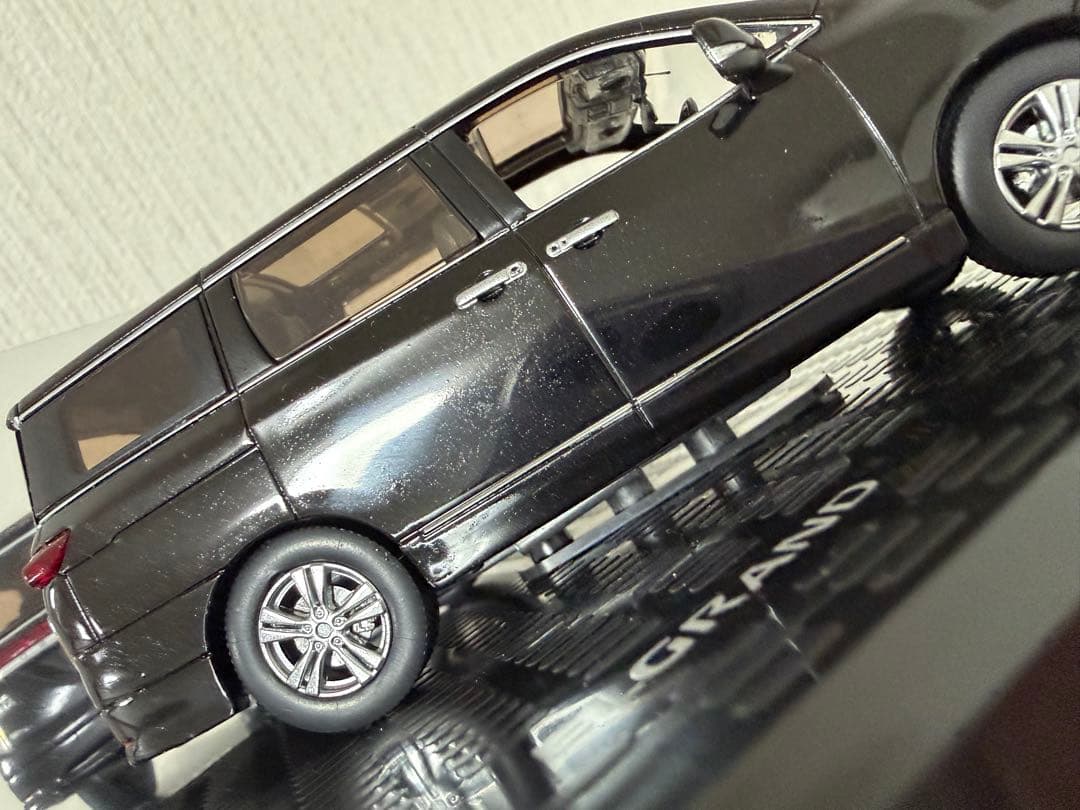 日産モデルカーコレクション 日産 ELGRAND エルグランド