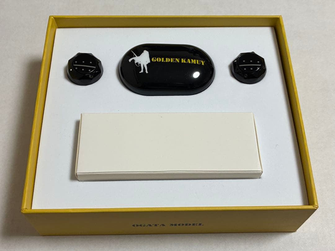 【美品】ワイヤレスイヤホン ゴールデンカムイ 尾形百之助　※先着特典なし