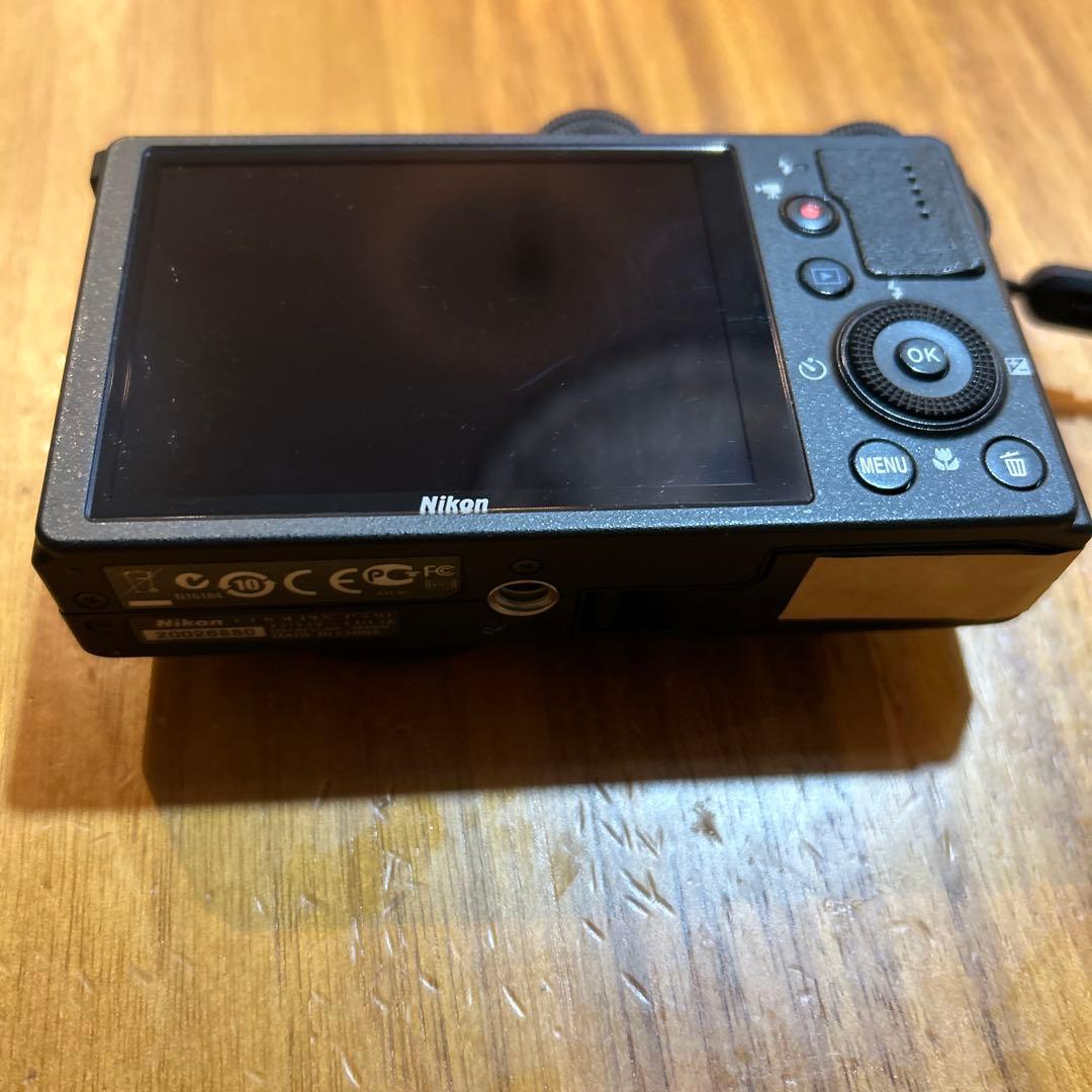 Nikon COOL PIX P330 コンパクトデジタルカメラ 黒 ジャンク