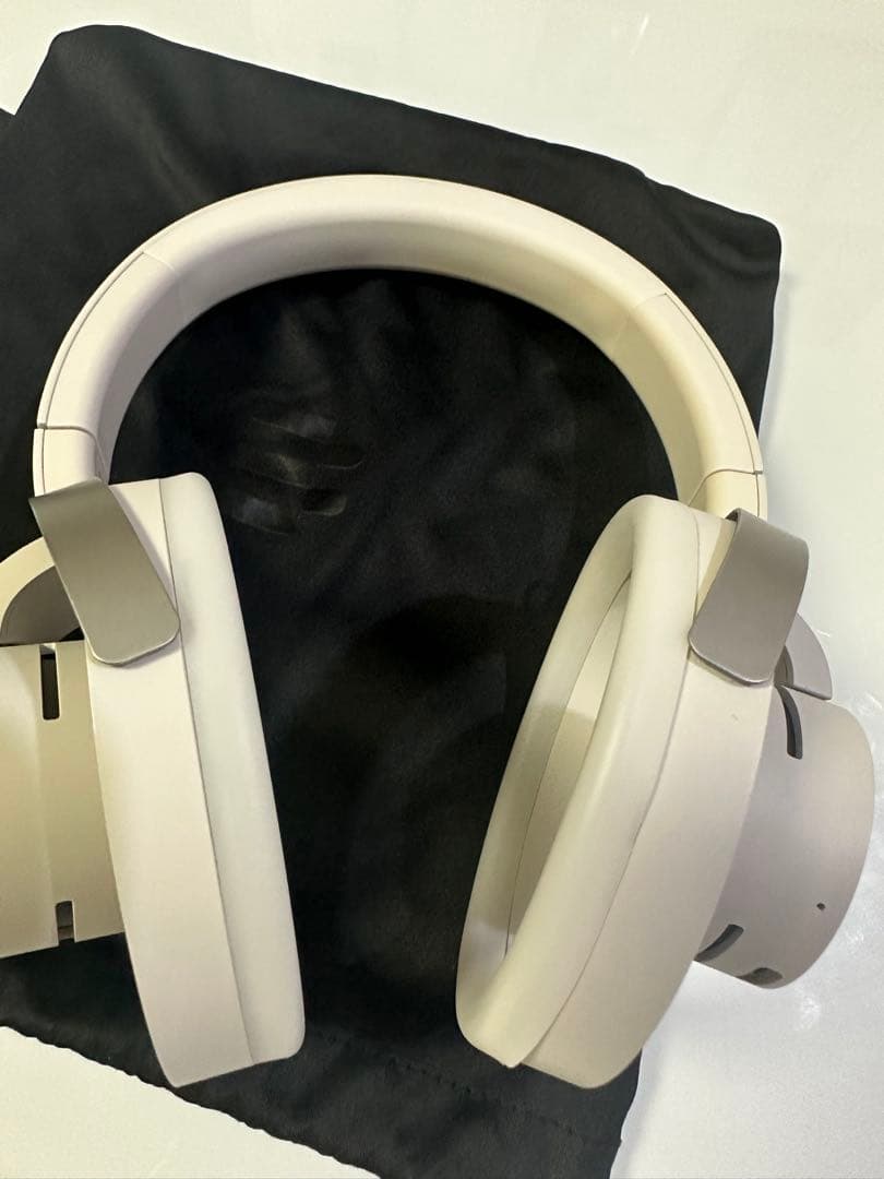 NTTソノリティ　オーバーヘッド型ヘッドホン nwm ONE　MBH001WA