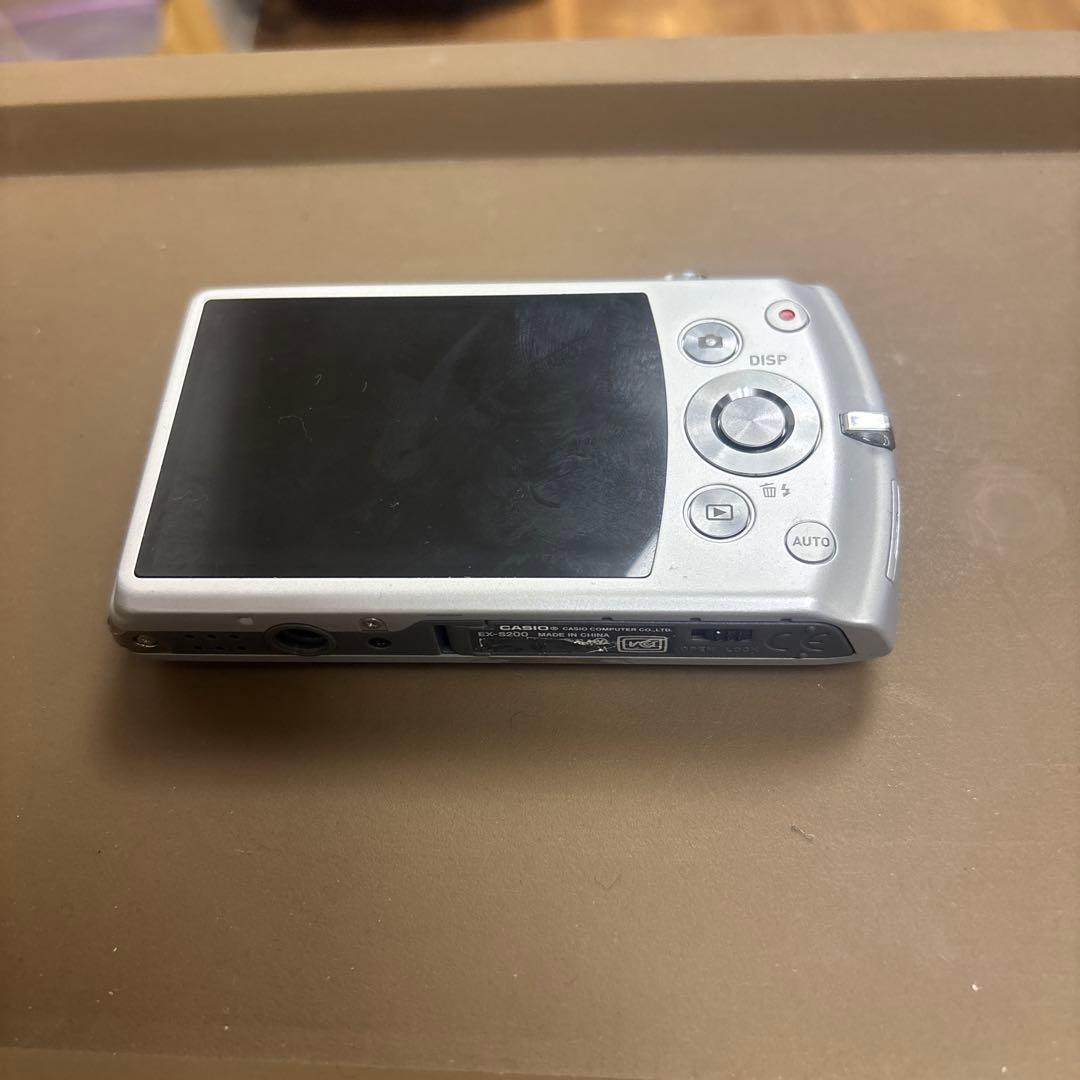 デジタルカメラ CASIO EXILIM EX-S200