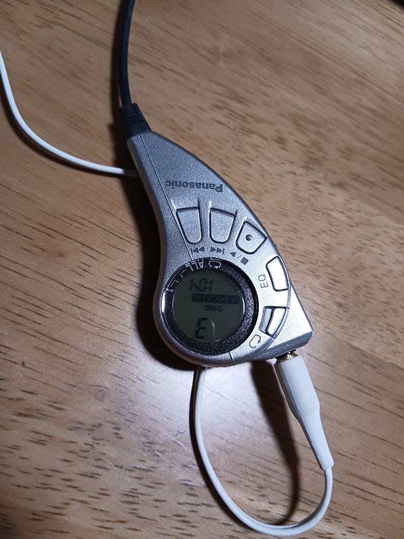 Panasonic SL-CT570 ポータブルCDプレーヤー　パナソニック