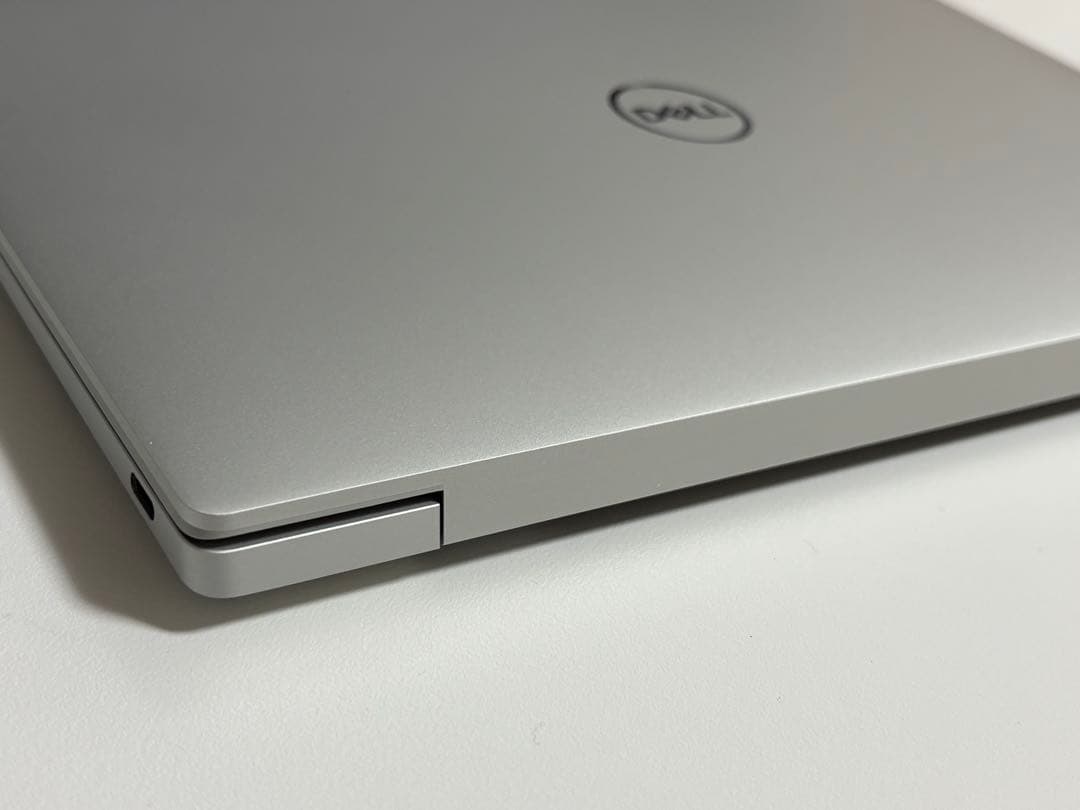 【美品】DELL XPS 13 9350