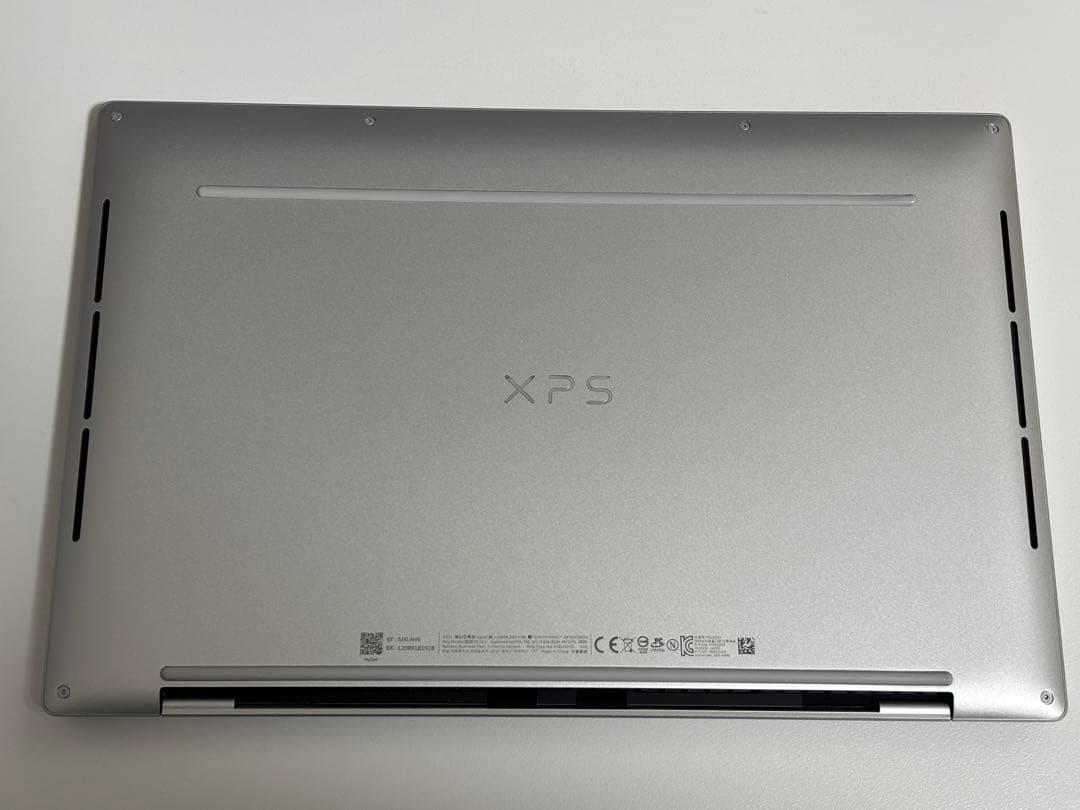 【美品】DELL XPS 13 9350