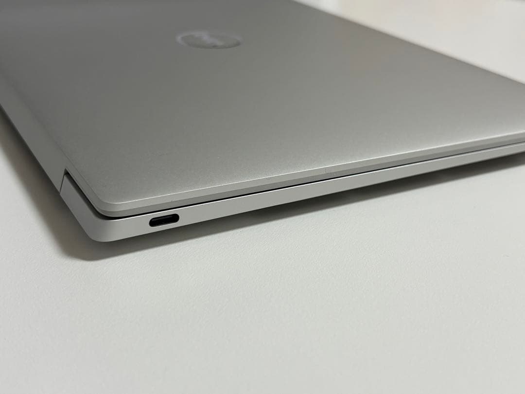 【美品】DELL XPS 13 9350