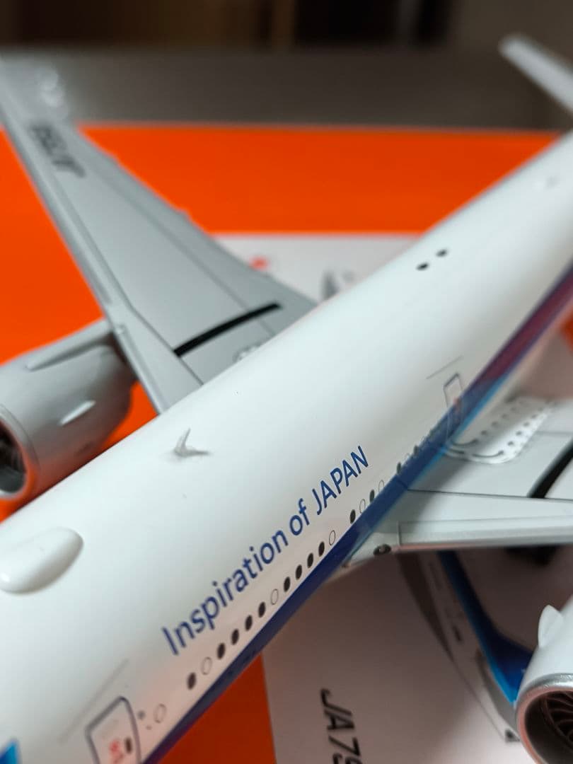 小難あり　JCwings 1/200 ANA B777-300ER JA795A