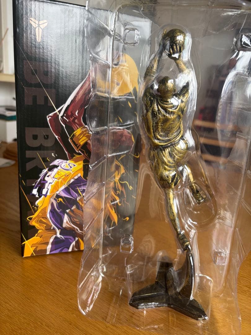 コービー・ブライアント　フィギュア　NBA 26センチ