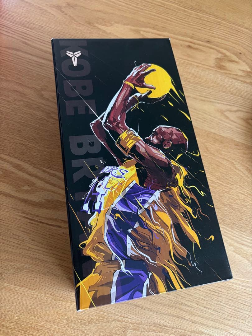 コービー・ブライアント　フィギュア　NBA 26センチ