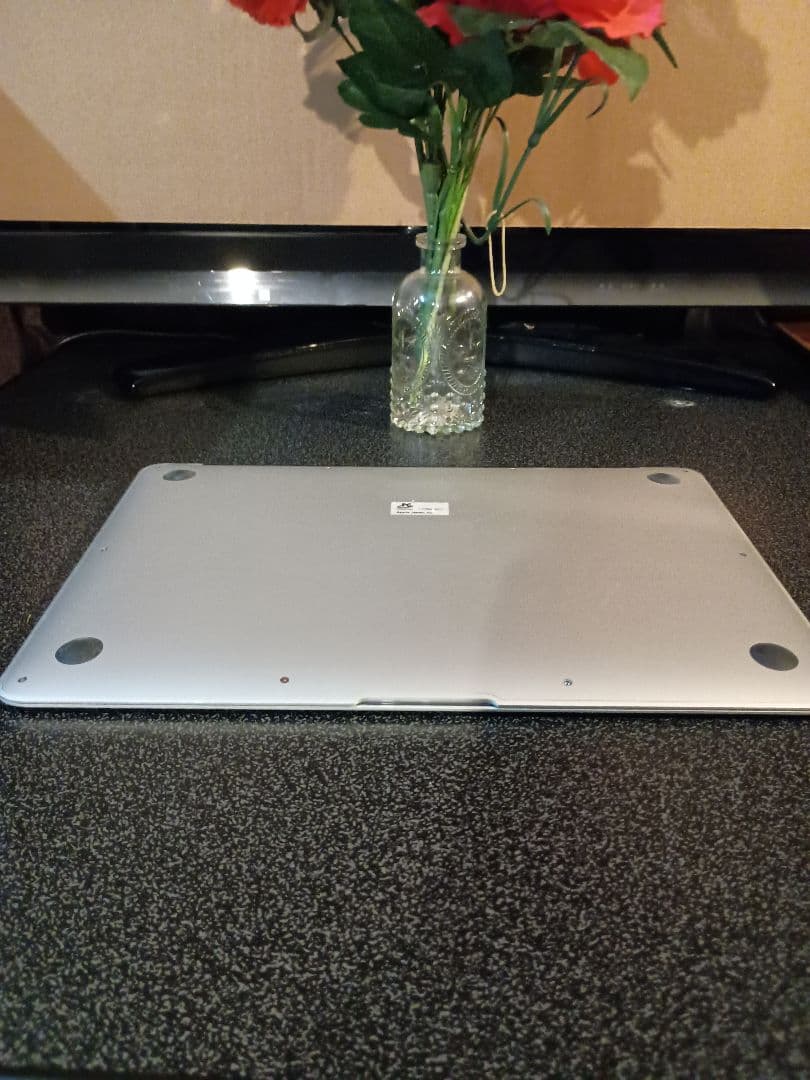 MacBook Air (Early 2015) シルバー 13インチ動作確認済