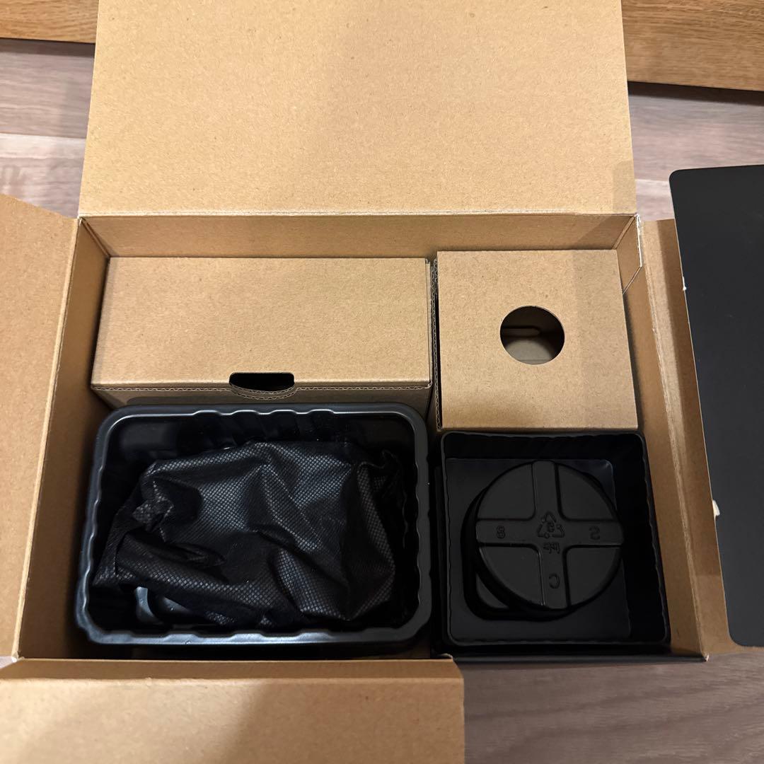 OLYMPUS PEN E-P7 ホワイト　本体(レンズキット)