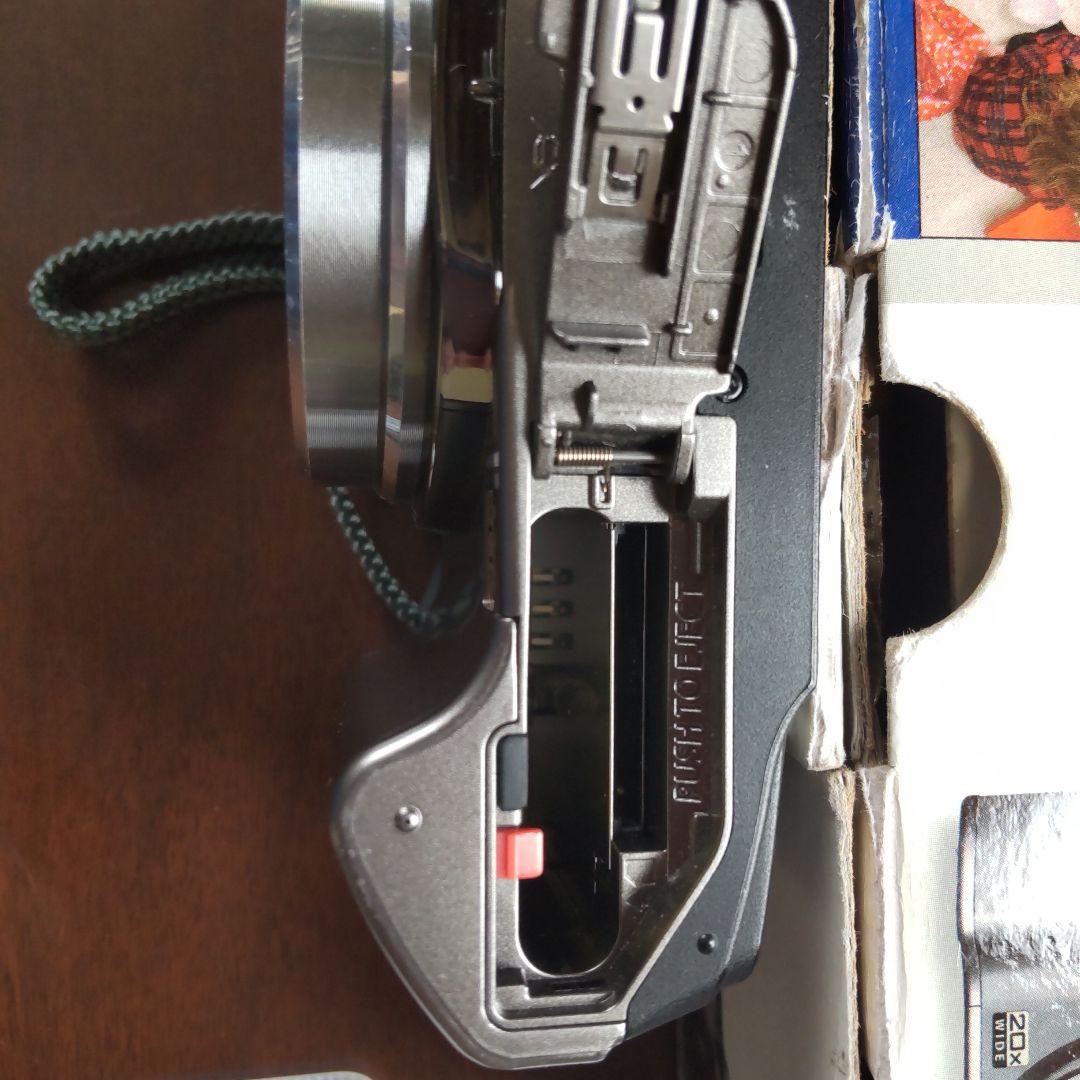 Olympus SZ-11 コンパクトデジタルカメラ