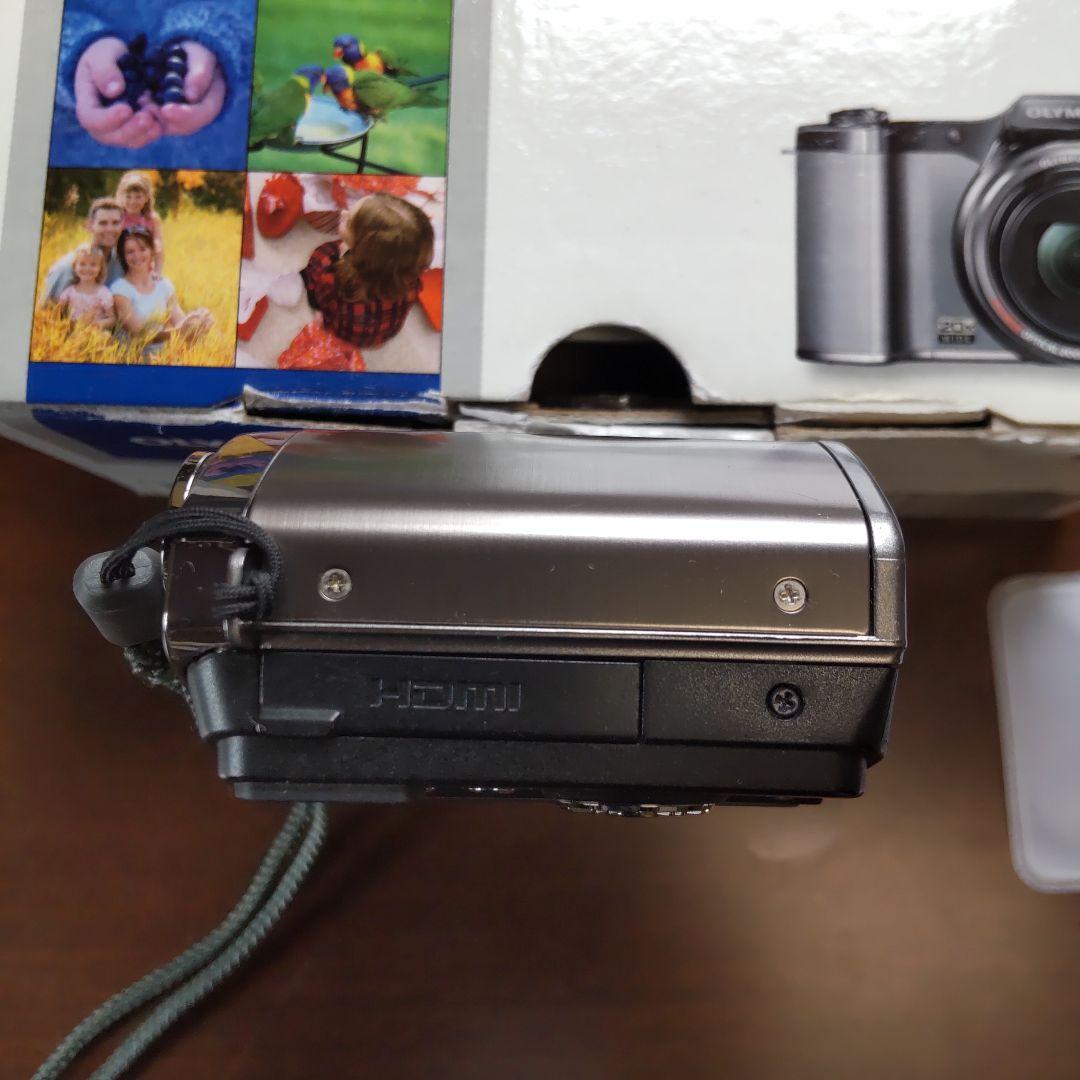 Olympus SZ-11 コンパクトデジタルカメラ