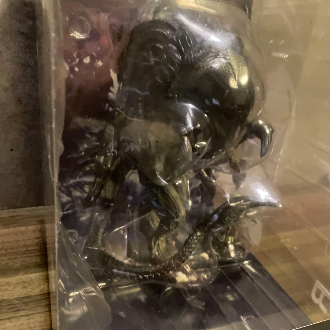 超希少未開封未使用ThreeBエイリアン　プレデリアンフィギュア　AVPR
