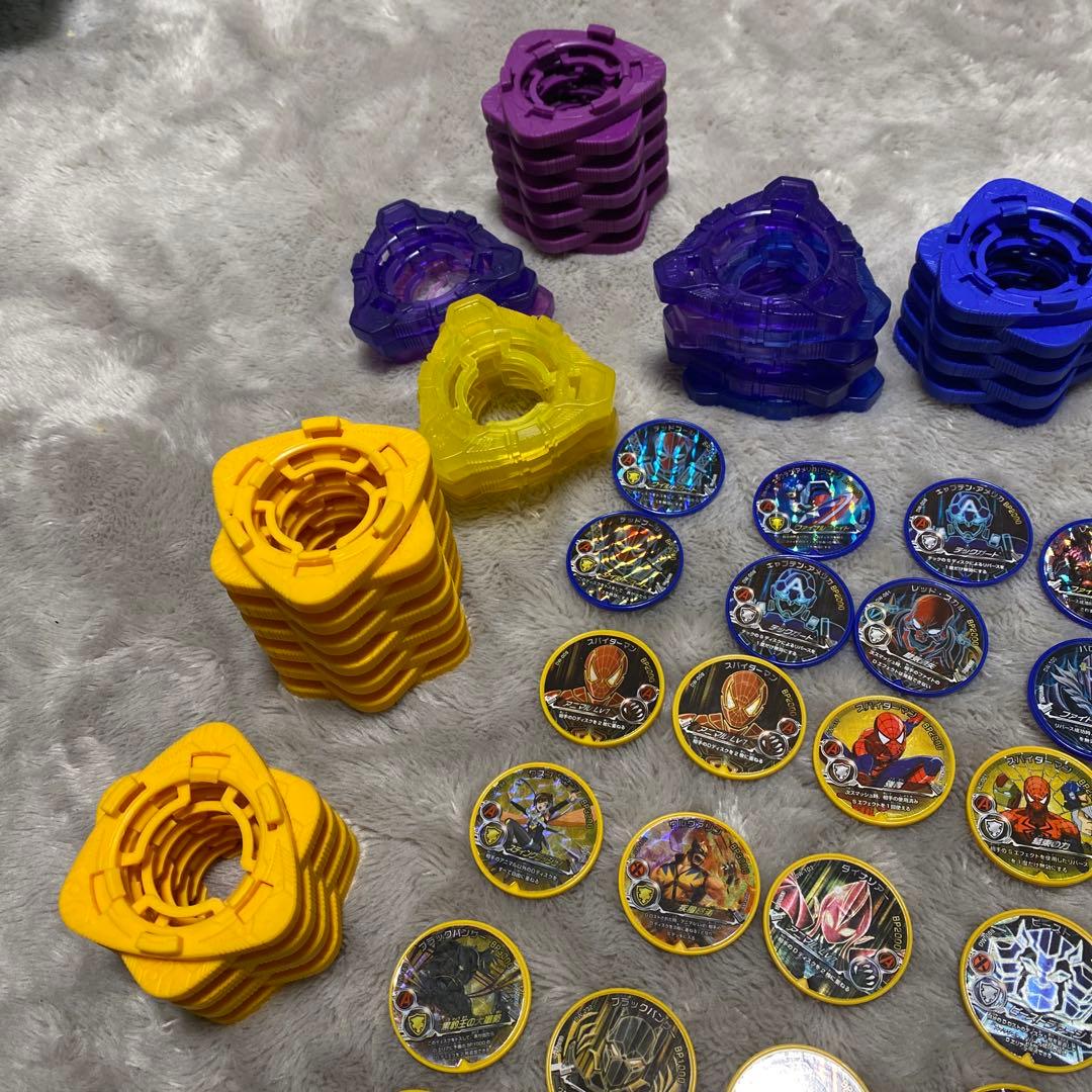 ディスクウォーズ アベンジャーズ バチ魂バット