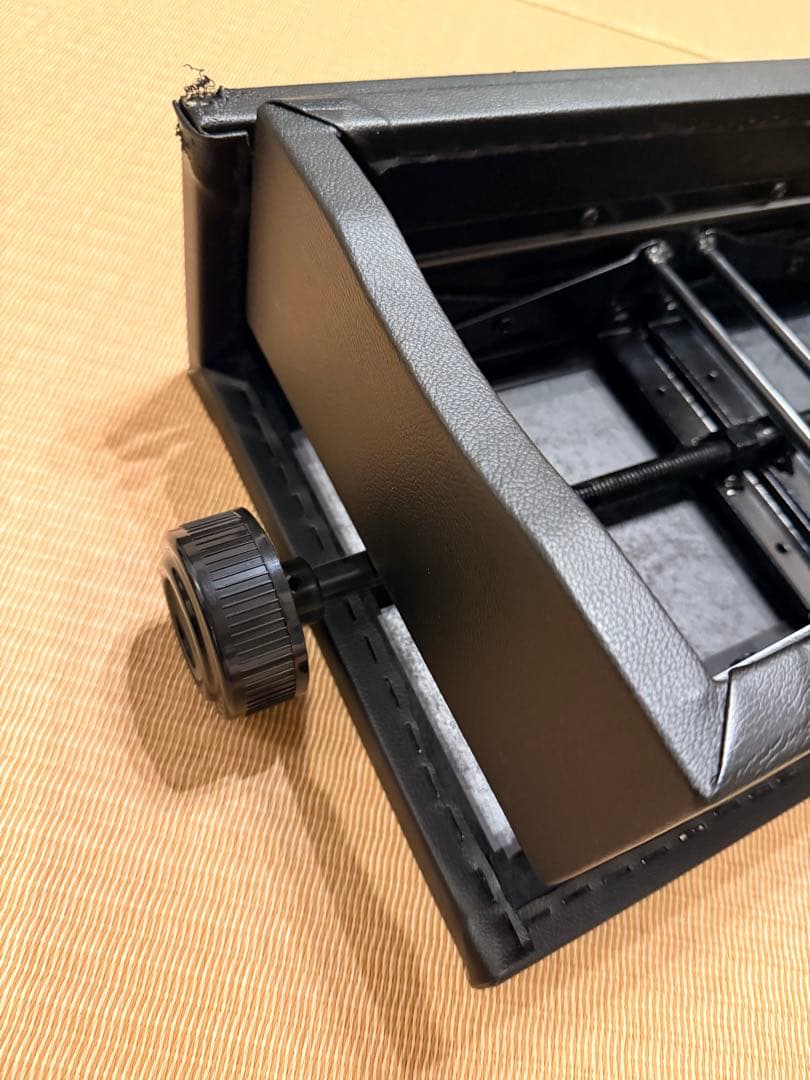 ピアノ足台補助台足置き台 S-33BK両ハンドルネジ式昇降タイプS33イトマサ