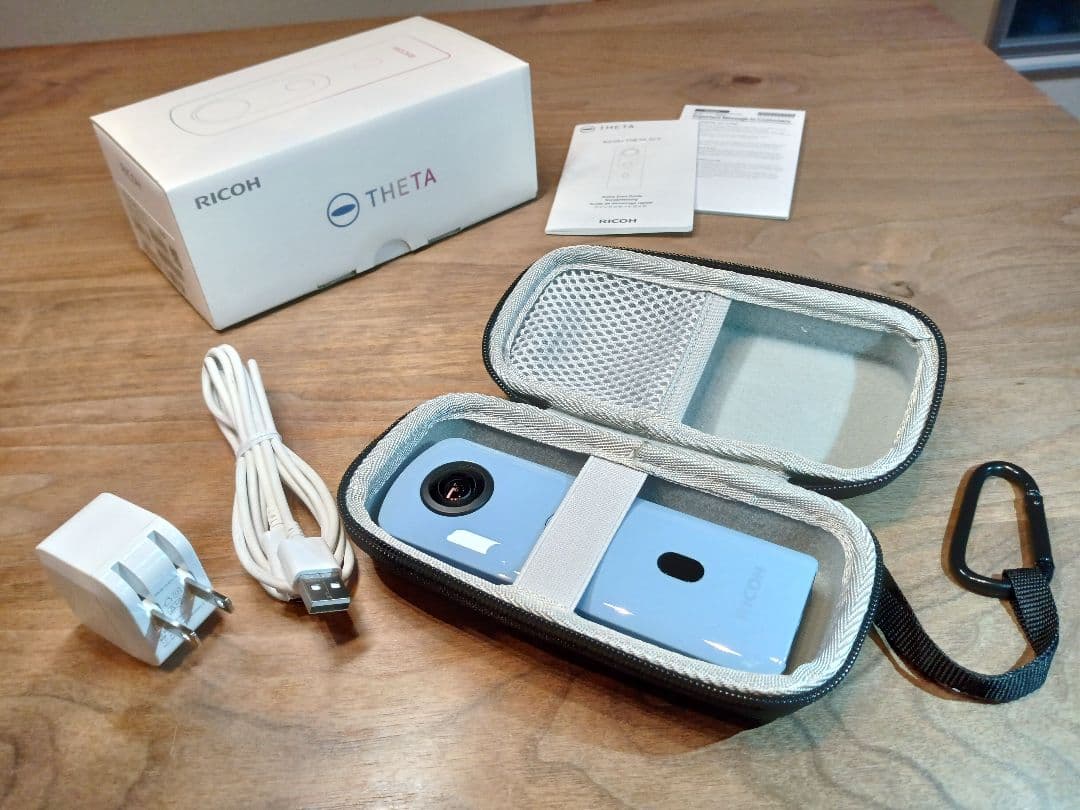 充電用アダプター付 未使用級 RICOH THETA SC2 取説+元箱+保証付