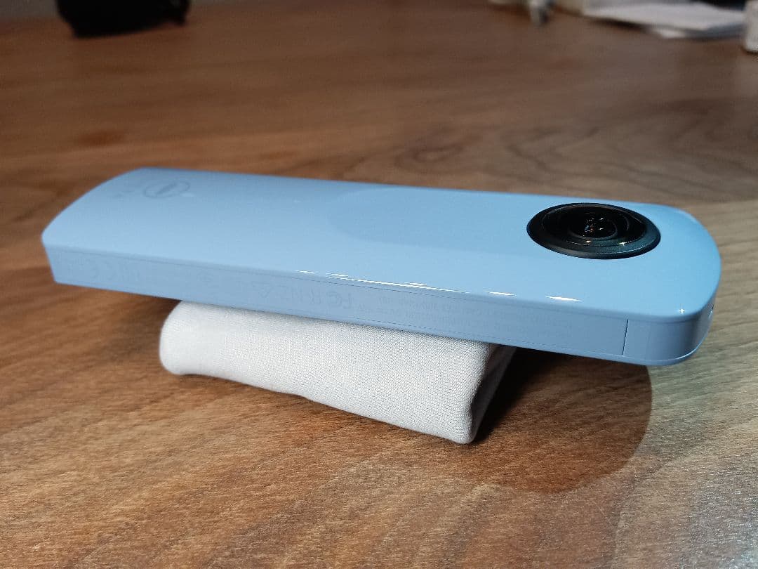 充電用アダプター付 未使用級 RICOH THETA SC2 取説+元箱+保証付