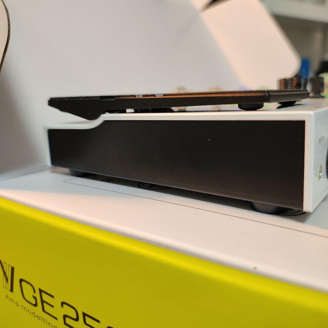 MOOER GE250 マルチエフェクター　アンプシミュレーター