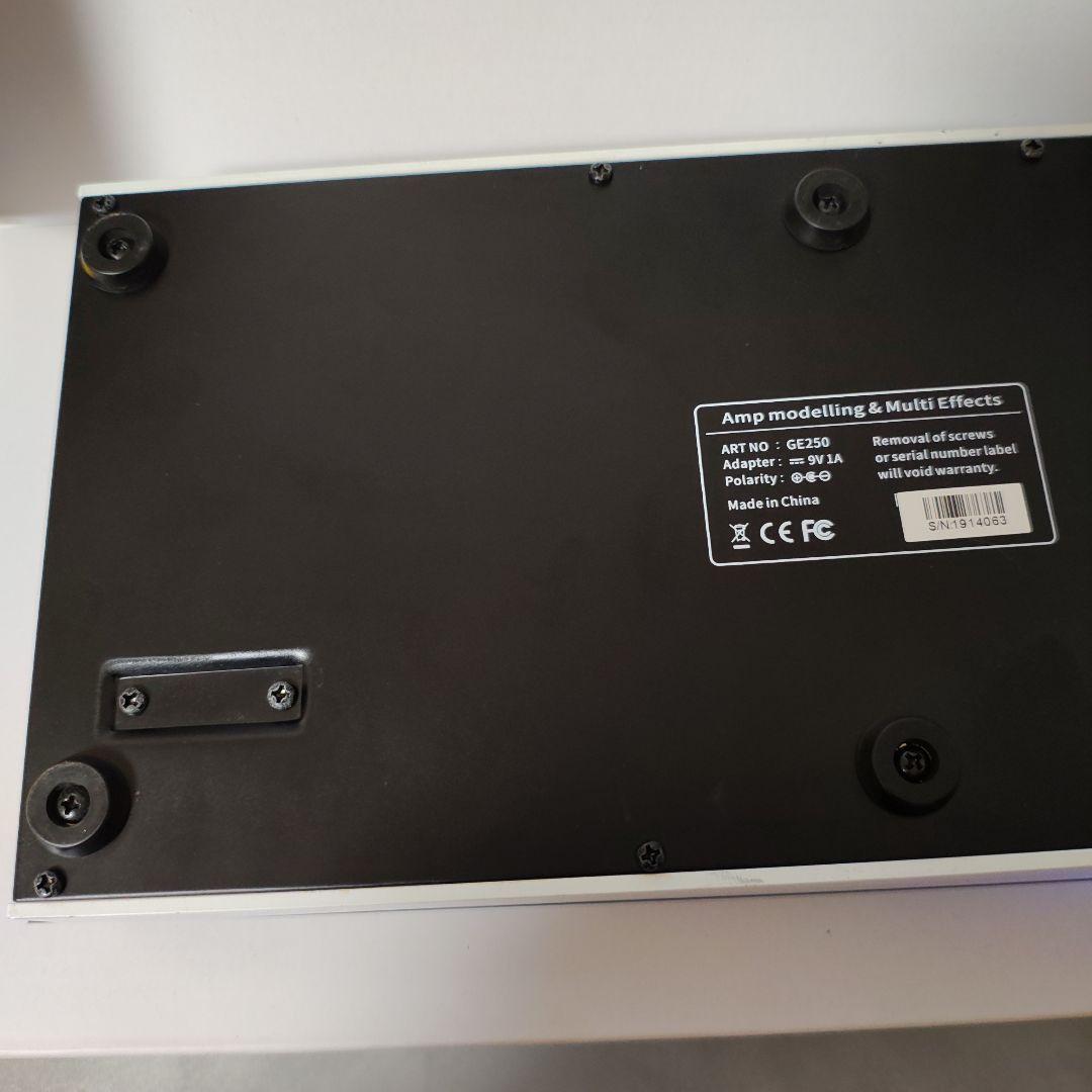 MOOER GE250 マルチエフェクター　アンプシミュレーター