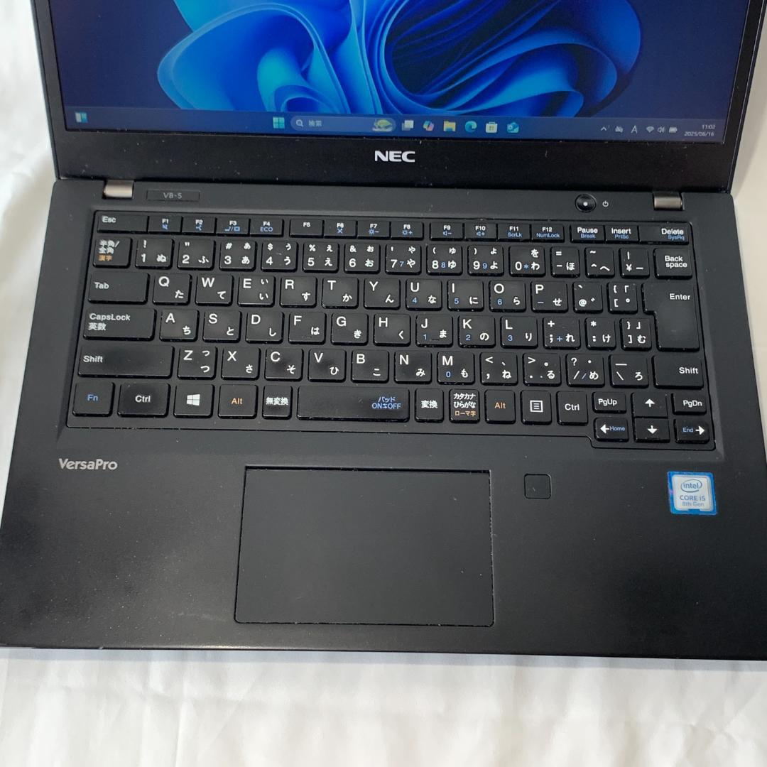 N04C【美品】NEC 13.3型/i5第8世代/8GB/512GB t