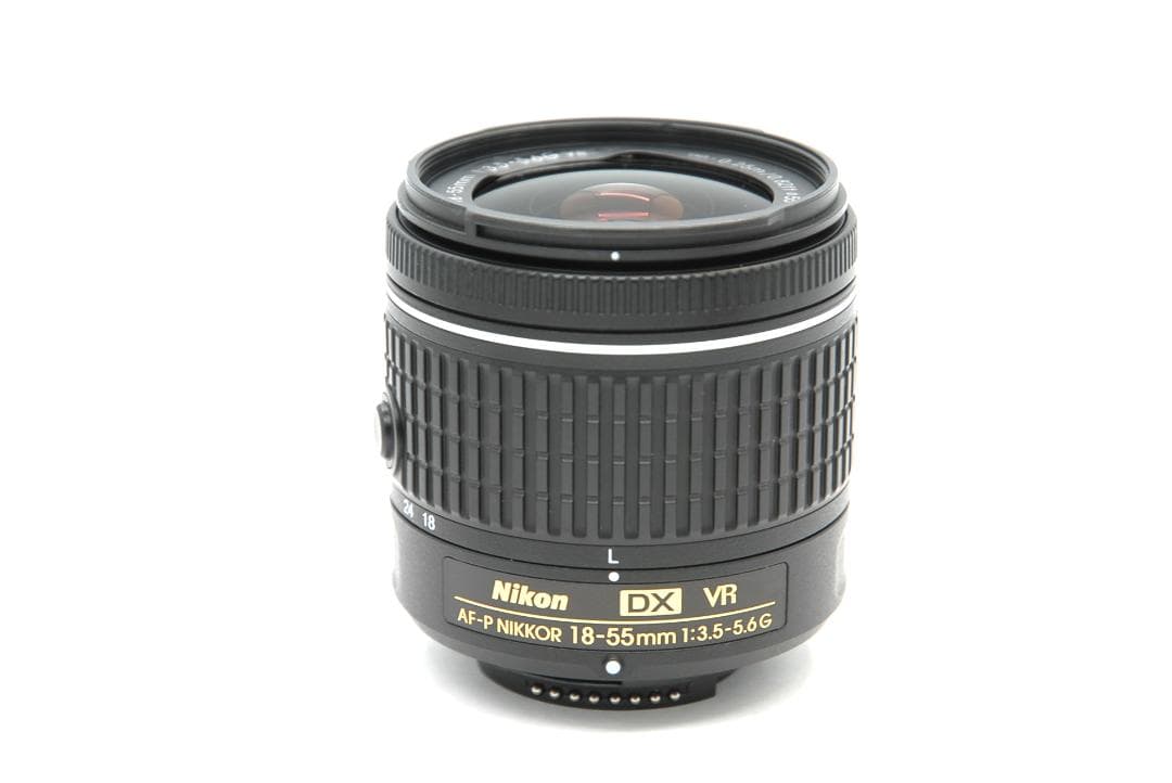 ショット数8466枚 Nikon D5600 レンズキット 美品 Wi-Fi付き