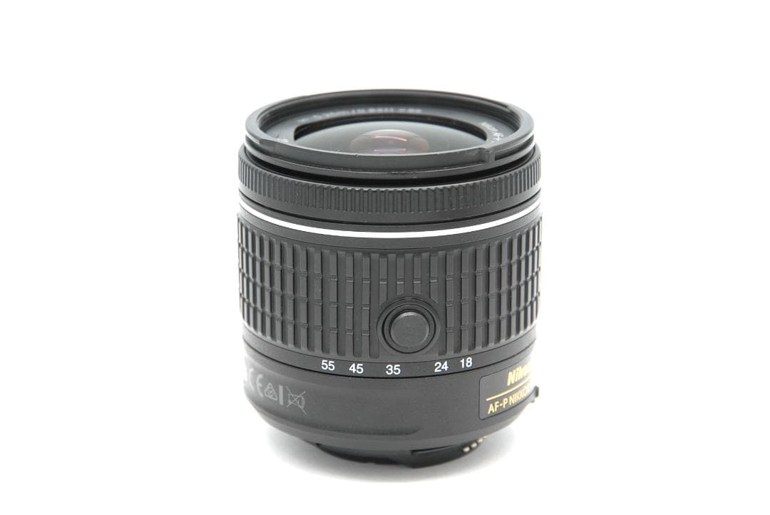 ショット数8466枚 Nikon D5600 レンズキット 美品 Wi-Fi付き