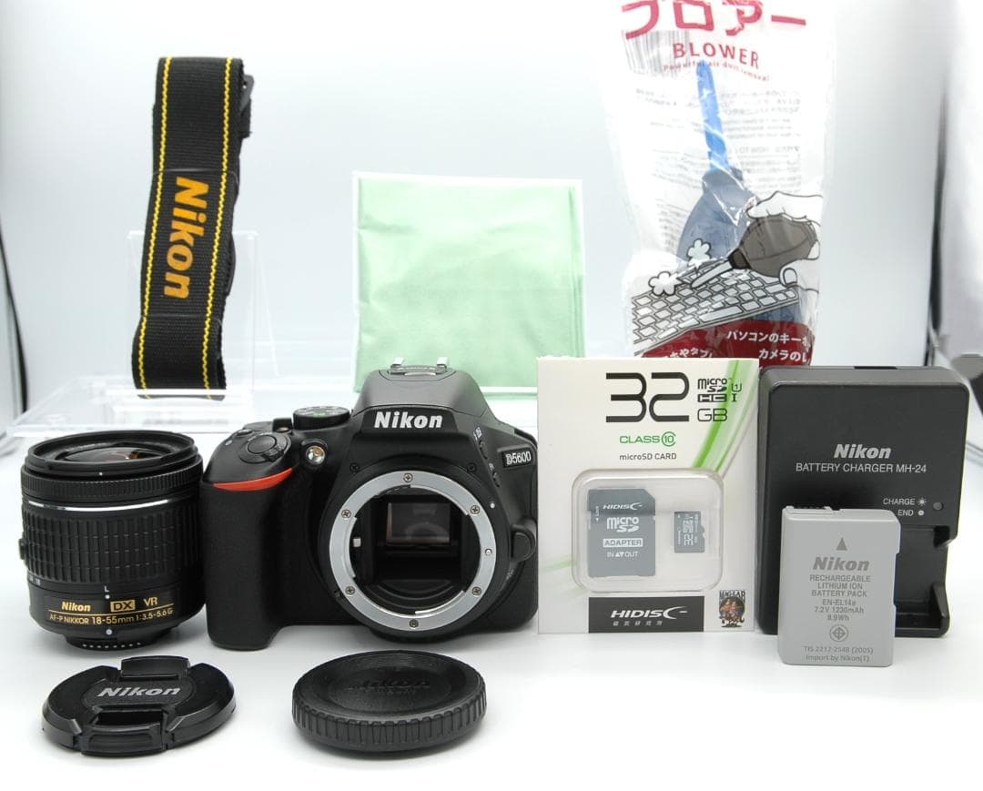 ショット数8466枚 Nikon D5600 レンズキット 美品 Wi-Fi付き