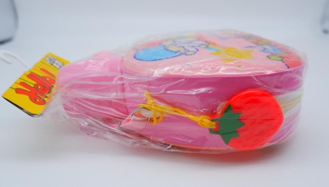 キキララ サンリオ リトルツインスターズ 水筒 未使用品