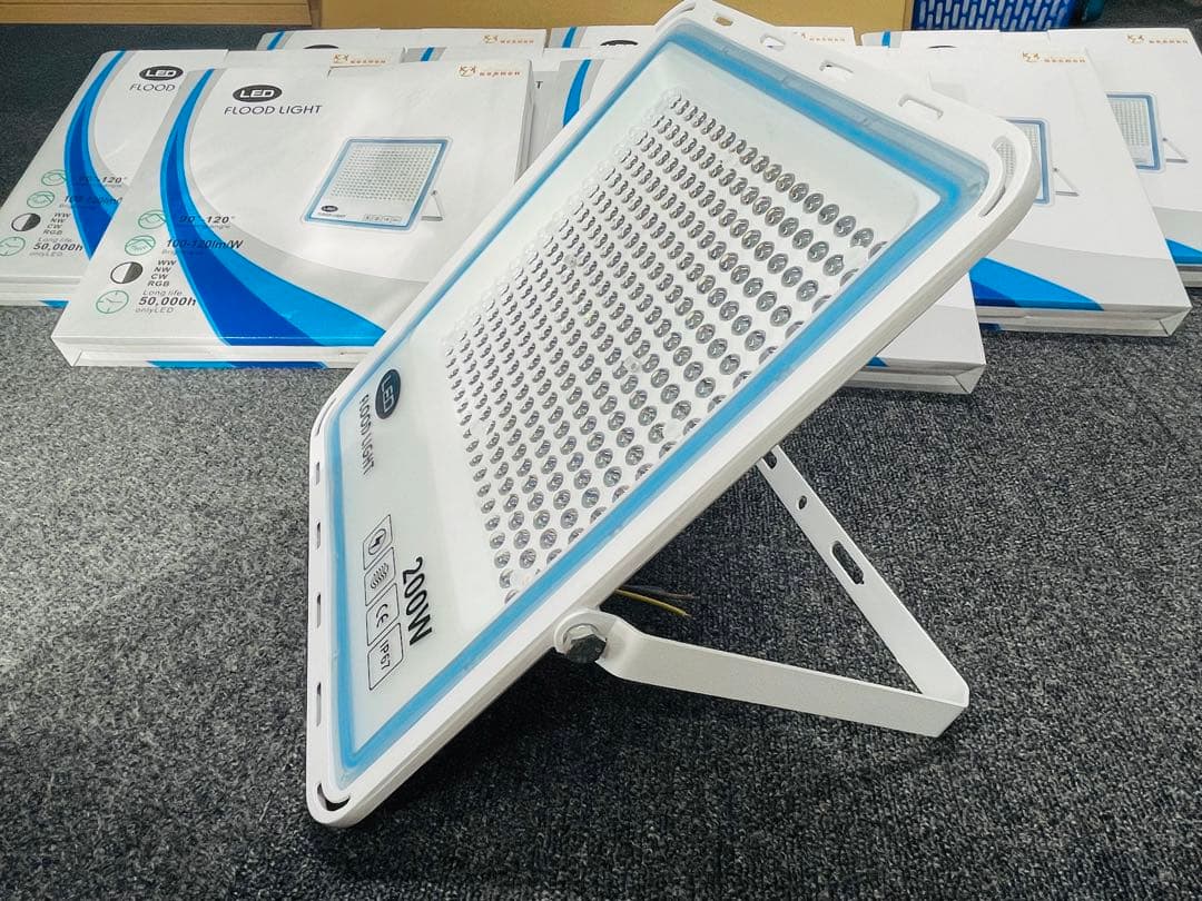 極薄型 LED 200W 5個セット昼光色6000K 22000LM IP67