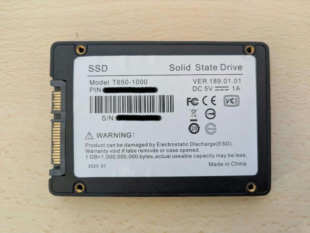 SSD 2.5インチ SATA Blue 4TB？現状品 (ジャンク扱い)