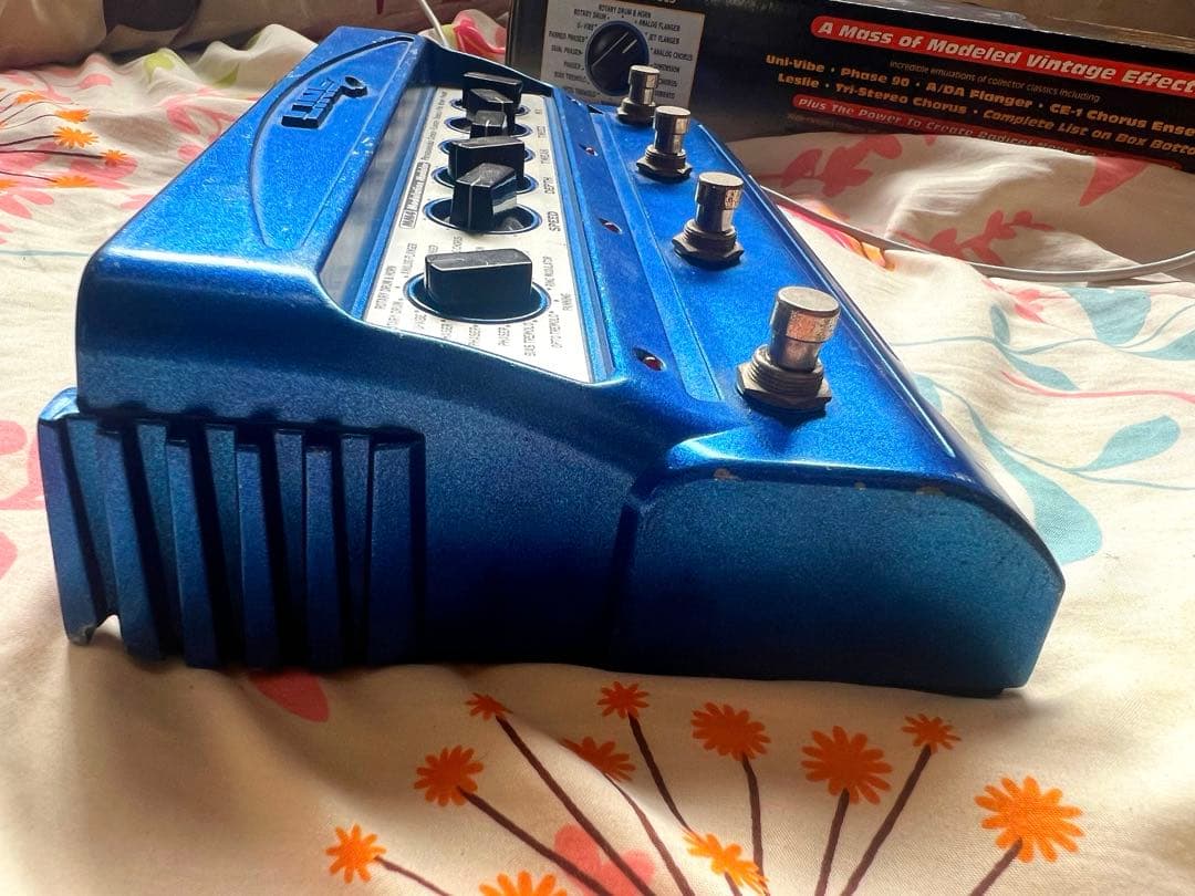 LINE6 MM4 アダプター付き