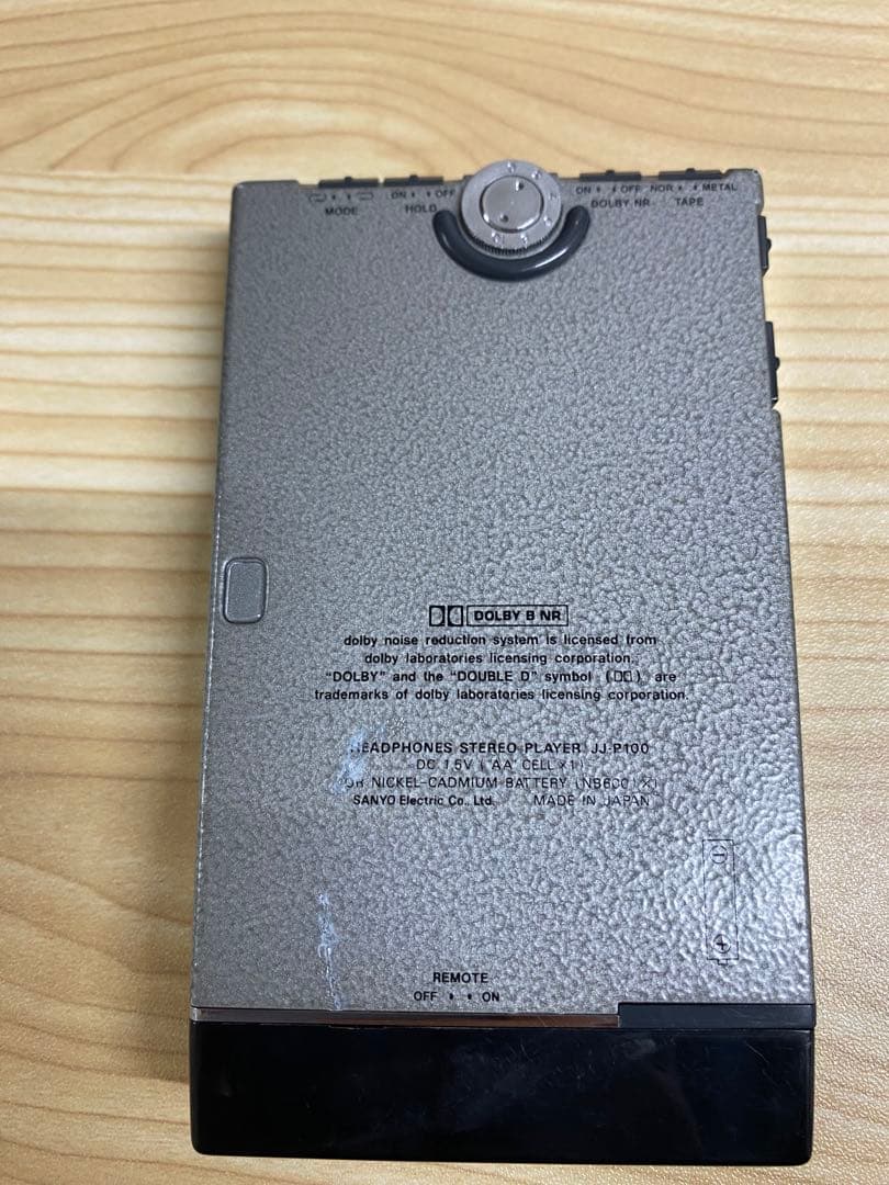 【OY】SANYO remote ポータブルカセットプレーヤー JJ-P100