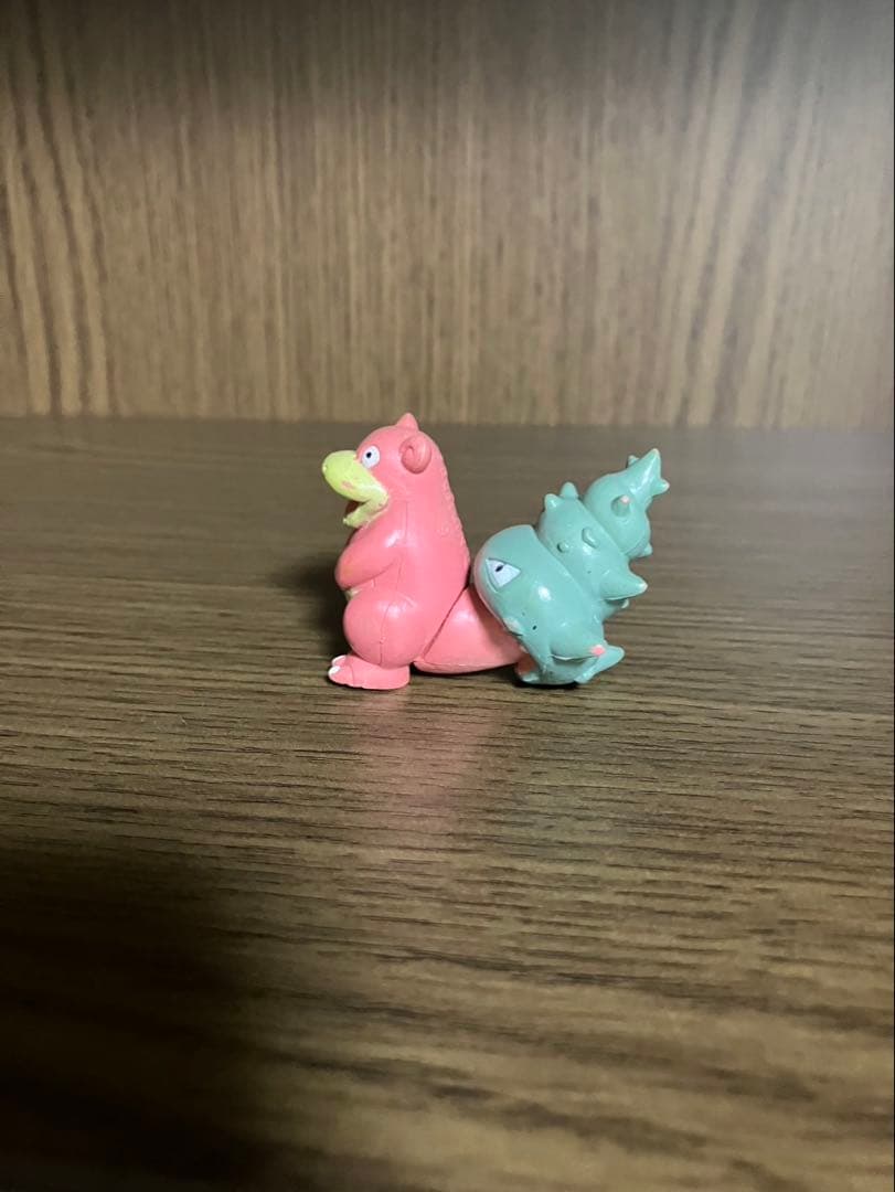 希少　顔違い　TOMY製 ポケモン　モンスターコレクション 初期　ヤドラン