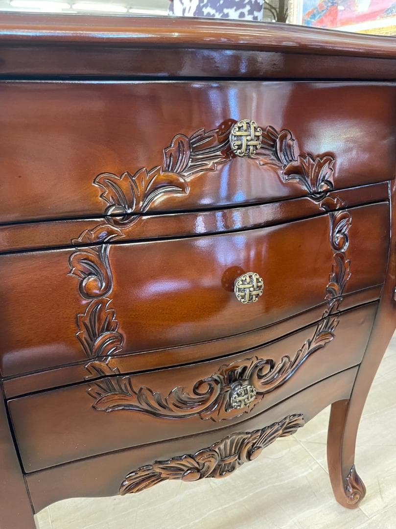 マホガニー　ナイトテーブル　3段チェスト　アンティーク風　ミニチェスト　引出し