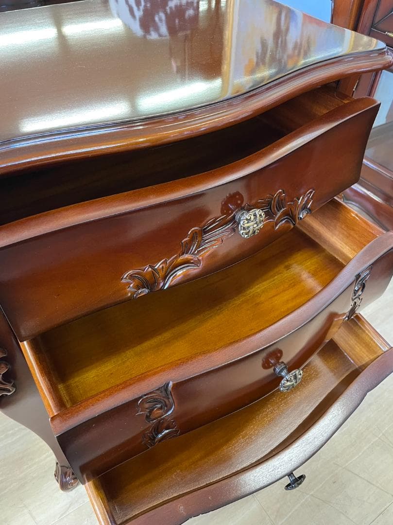 マホガニー　ナイトテーブル　3段チェスト　アンティーク風　ミニチェスト　引出し