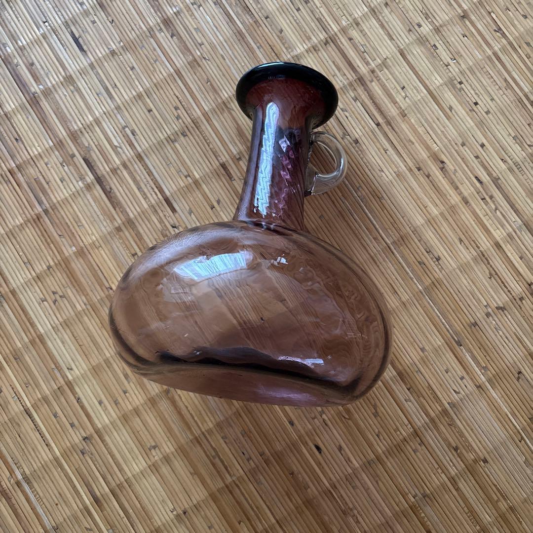 ガラスフラスコ型花瓶