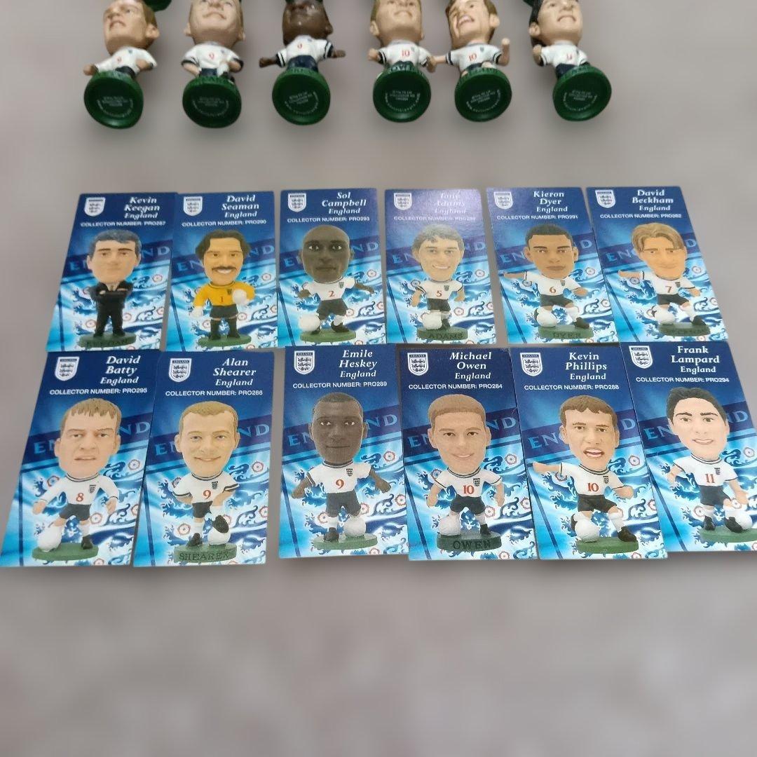 イングランド代表 サッカー選手 フィギュア12体セット