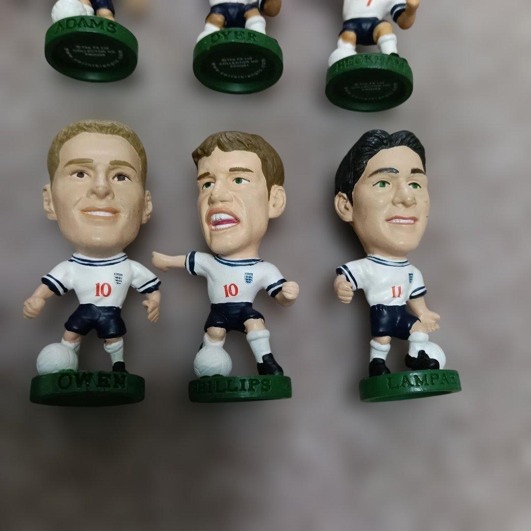 イングランド代表 サッカー選手 フィギュア12体セット